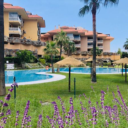 Reserva Del Higueron Boutique Apartments Fuengirola Bagian luar foto