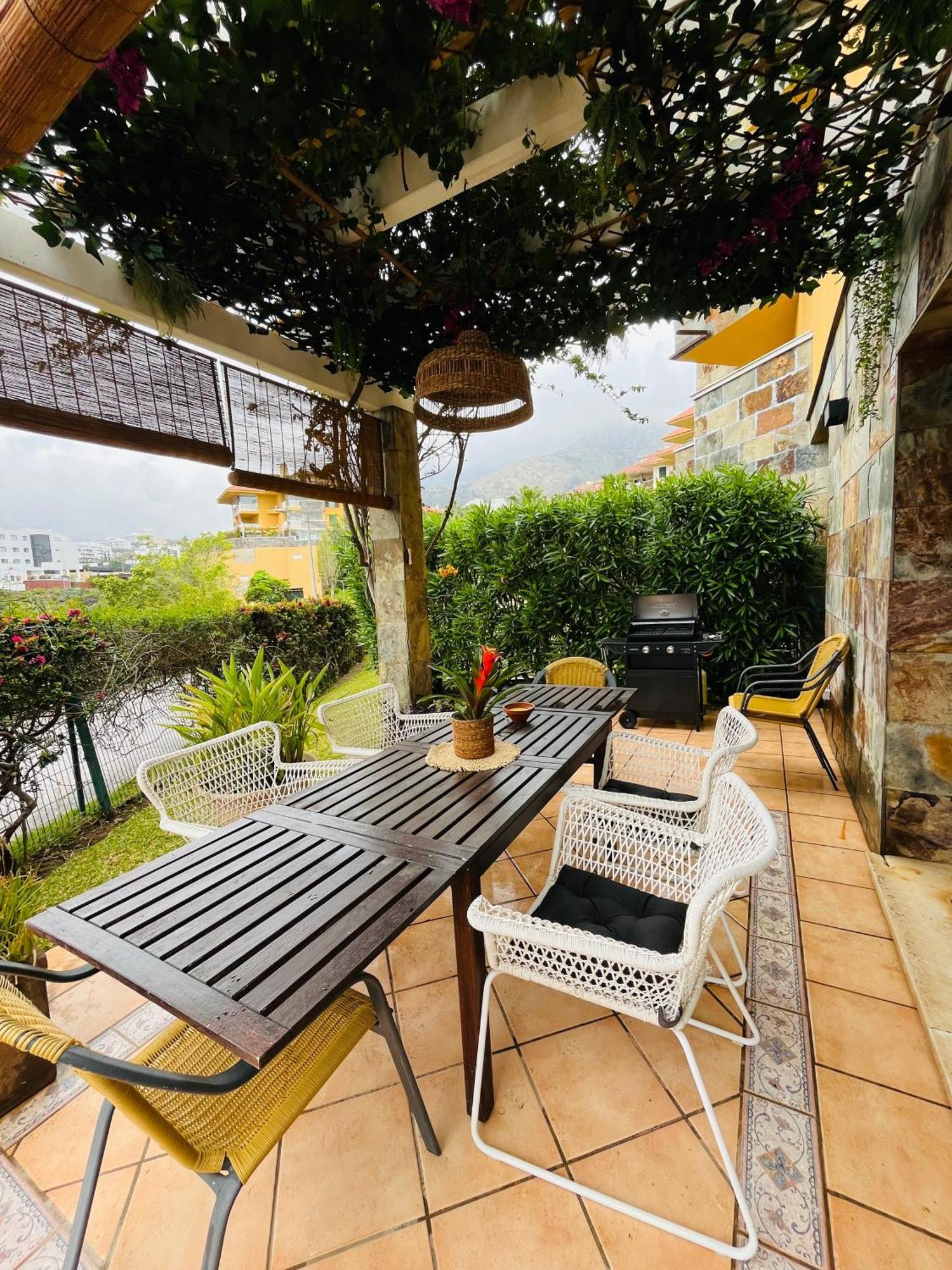 Reserva Del Higueron Boutique Apartments Fuengirola Bagian luar foto