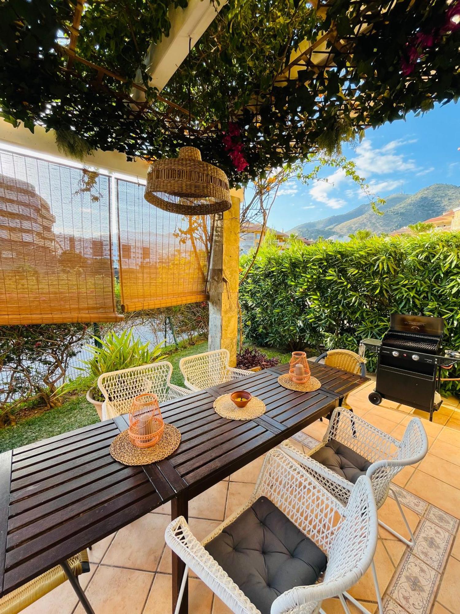 Reserva Del Higueron Boutique Apartments Fuengirola Bagian luar foto